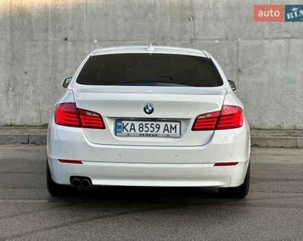 БМВ 5 Серия 2012 в Киеве на Automoto.ua Белый БМВ 5 Серия, объемом двигателя 2 л и пробегом 140 тыс. км за 15000 $, фото 2 на Automoto.ua
