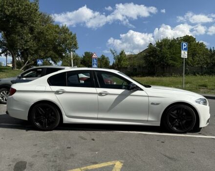 Белый БМВ 5 Серия, объемом двигателя 3 л и пробегом 220 тыс. км за 14999 $, фото 1 на Automoto.ua