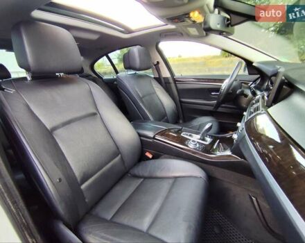 Білий БМВ 5 Серія, об'ємом двигуна 2 л та пробігом 288 тис. км за 11500 $, фото 16 на Automoto.ua