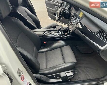 Білий БМВ 5 Серія, об'ємом двигуна 2 л та пробігом 183 тис. км за 13499 $, фото 26 на Automoto.ua