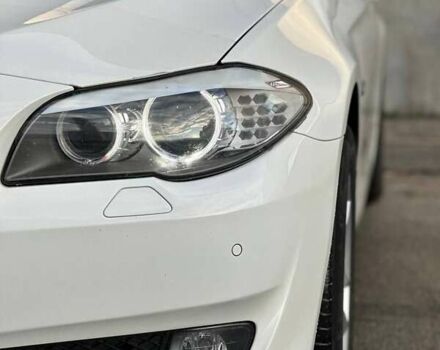 БМВ 5 Серия 2012 в Киеве на Automoto.ua Белый БМВ 5 Серия, объемом двигателя 2 л и пробегом 140 тыс. км за 15000 $, фото 12 на Automoto.ua