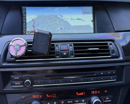 Белый БМВ 5 Серия, объемом двигателя 2.98 л и пробегом 240 тыс. км за 16500 $, фото 12 на Automoto.ua