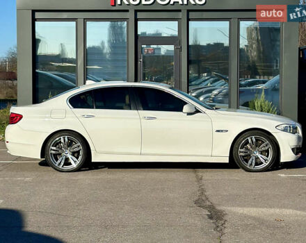 Білий БМВ 5 Серія, об'ємом двигуна 2 л та пробігом 257 тис. км за 12900 $, фото 6 на Automoto.ua