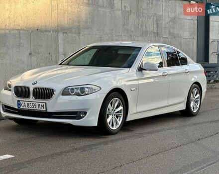 БМВ 5 Серия 2012 в Киеве на Automoto.ua Белый БМВ 5 Серия, объемом двигателя 2 л и пробегом 140 тыс. км за 15000 $, фото 7 на Automoto.ua