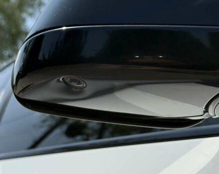 Белый БМВ 5 Серия, объемом двигателя 2.99 л и пробегом 170 тыс. км за 17500 $, фото 17 на Automoto.ua