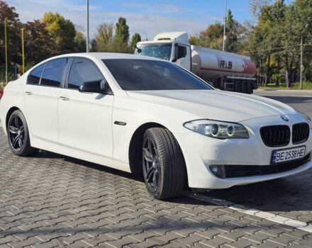 БМВ 5 Серия 2012 в Кривом Роге на Automoto.ua Белый БМВ 5 Серия, объемом двигателя 2 л и пробегом 180 тыс. км за 13500 $, фото 1 на Automoto.ua