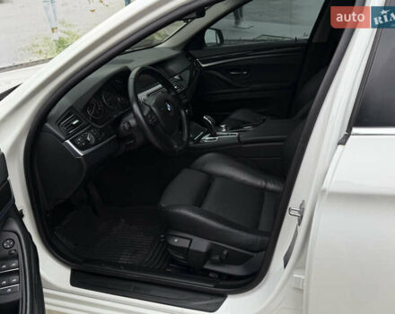 Белый БМВ 5 Серия, объемом двигателя 2 л и пробегом 108 тыс. км за 13400 $, фото 34 на Automoto.ua