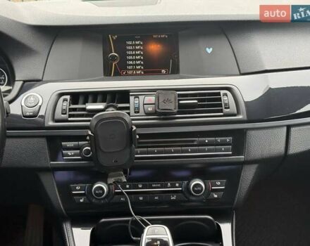 Білий БМВ 5 Серія, об'ємом двигуна 2 л та пробігом 151 тис. км за 12500 $, фото 33 на Automoto.ua