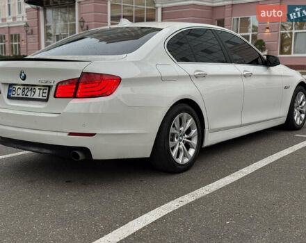 Білий БМВ 5 Серія, об'ємом двигуна 3 л та пробігом 223 тис. км за 11900 $, фото 13 на Automoto.ua