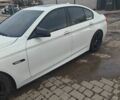Белый БМВ 5 Серия, объемом двигателя 3 л и пробегом 210 тыс. км за 12500 $, фото 1 на Automoto.ua
