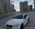 Білий БМВ 5 Серія, об'ємом двигуна 2 л та пробігом 320 тис. км за 16739 $, фото 14 на Automoto.ua