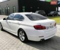 Білий БМВ 5 Серія, об'ємом двигуна 2 л та пробігом 173 тис. км за 12000 $, фото 5 на Automoto.ua