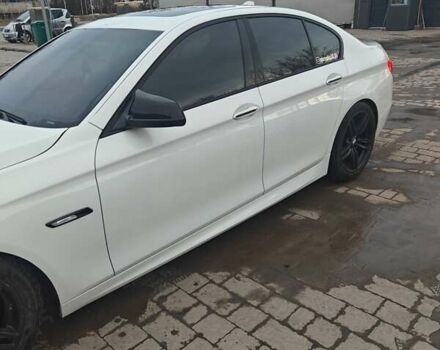 Белый БМВ 5 Серия, объемом двигателя 2.98 л и пробегом 210 тыс. км за 14500 $, фото 2 на Automoto.ua