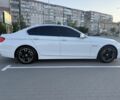 Білий БМВ 5 Серія, об'ємом двигуна 2 л та пробігом 185 тис. км за 12000 $, фото 4 на Automoto.ua