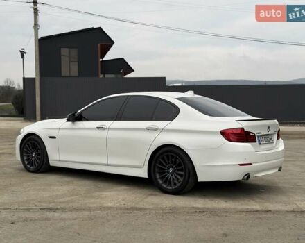 Білий БМВ 5 Серія, об'ємом двигуна 2.99 л та пробігом 129 тис. км за 14200 $, фото 10 на Automoto.ua