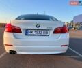 Білий БМВ 5 Серія, об'ємом двигуна 2 л та пробігом 135 тис. км за 13800 $, фото 7 на Automoto.ua