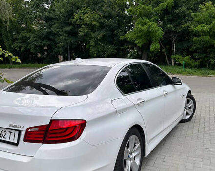 Білий БМВ 5 Серія, об'ємом двигуна 2 л та пробігом 235 тис. км за 15700 $, фото 7 на Automoto.ua