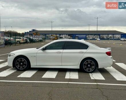 Білий БМВ 5 Серія, об'ємом двигуна 2 л та пробігом 288 тис. км за 9800 $, фото 7 на Automoto.ua