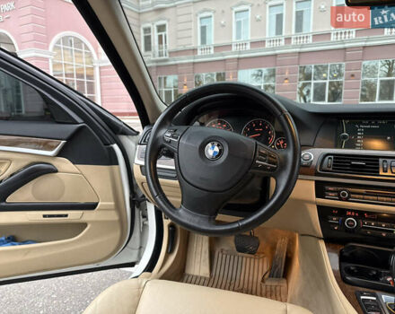 Білий БМВ 5 Серія, об'ємом двигуна 3 л та пробігом 223 тис. км за 11900 $, фото 33 на Automoto.ua