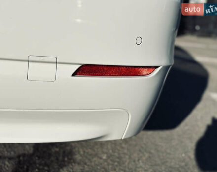 Білий БМВ 5 Серія, об'ємом двигуна 2 л та пробігом 257 тис. км за 12900 $, фото 28 на Automoto.ua