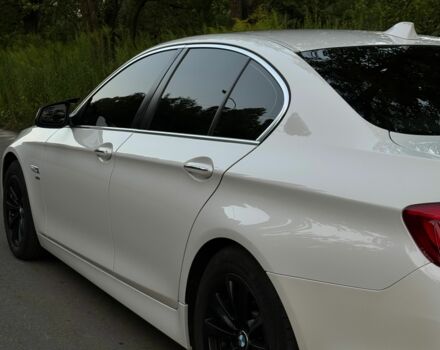 Белый БМВ 5 Серия, объемом двигателя 2 л и пробегом 200 тыс. км за 11800 $, фото 8 на Automoto.ua