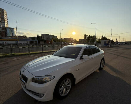 Білий БМВ 5 Серія, об'ємом двигуна 2 л та пробігом 147 тис. км за 14600 $, фото 12 на Automoto.ua