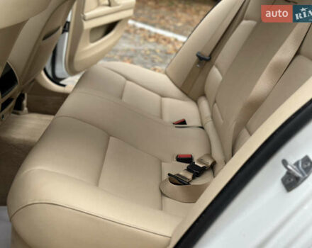 Белый БМВ 5 Серия, объемом двигателя 2 л и пробегом 125 тыс. км за 13499 $, фото 58 на Automoto.ua