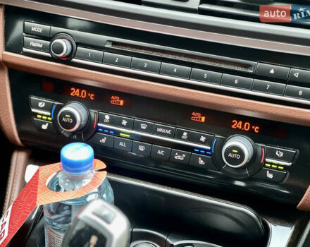 Білий БМВ 5 Серія, об'ємом двигуна 2 л та пробігом 167 тис. км за 12999 $, фото 38 на Automoto.ua