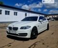 Белый БМВ 5 Серия, объемом двигателя 2.98 л и пробегом 180 тыс. км за 13000 $, фото 1 на Automoto.ua