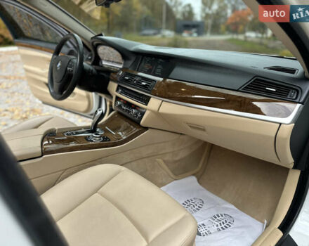 Белый БМВ 5 Серия, объемом двигателя 2 л и пробегом 125 тыс. км за 13499 $, фото 45 на Automoto.ua