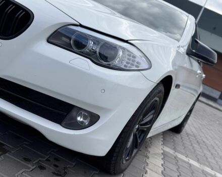 Белый БМВ 5 Серия, объемом двигателя 2 л и пробегом 180 тыс. км за 13300 $, фото 14 на Automoto.ua