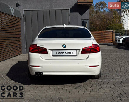 БМВ 5 Серия 2013 в Одессе на Automoto.ua Белый БМВ 5 Серия, объемом двигателя 2 л и пробегом 187 тыс. км за 15500 $, фото 5 на Automoto.ua
