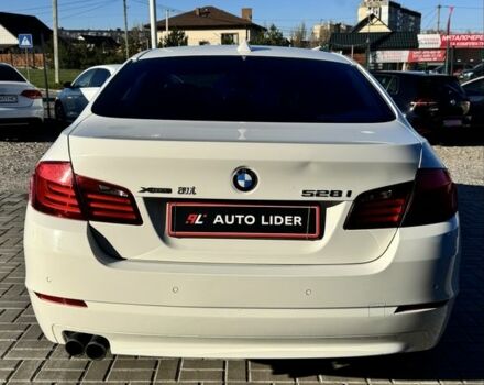 Белый БМВ 5 Серия, объемом двигателя 2 л и пробегом 271 тыс. км за 13700 $, фото 4 на Automoto.ua