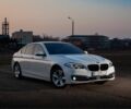 БМВ 5 Серия 2013 в Ивано-Франковске на Automoto.ua Белый БМВ 5 Серия, объемом двигателя 2 л и пробегом 173 тыс. км за 4500 $, фото 3 на Automoto.ua