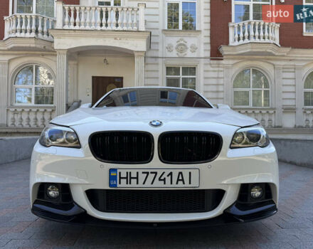 Білий БМВ 5 Серія, об'ємом двигуна 2.99 л та пробігом 330 тис. км за 18900 $, фото 3 на Automoto.ua