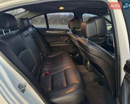 Білий БМВ 5 Серія, об'ємом двигуна 2 л та пробігом 292 тис. км за 12000 $, фото 7 на Automoto.ua