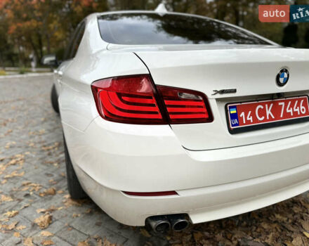 Белый БМВ 5 Серия, объемом двигателя 2 л и пробегом 125 тыс. км за 13499 $, фото 20 на Automoto.ua