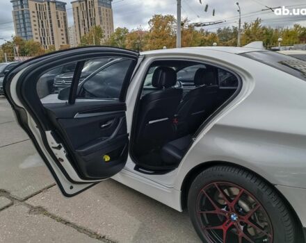 Белый БМВ 5 Серия, объемом двигателя 2 л и пробегом 213 тыс. км за 13740 $, фото 14 на Automoto.ua