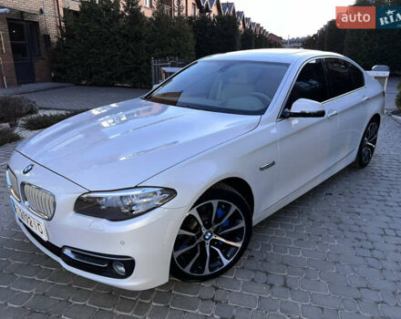 Білий БМВ 5 Серія, об'ємом двигуна 3 л та пробігом 143 тис. км за 21000 $, фото 9 на Automoto.ua