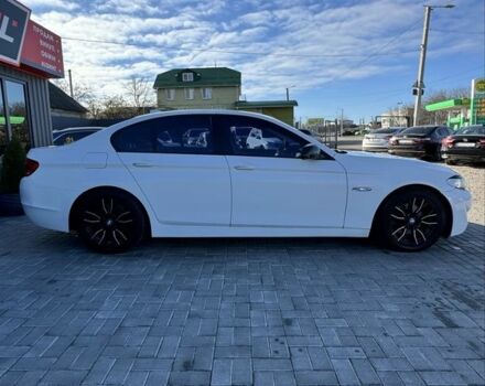 Белый БМВ 5 Серия, объемом двигателя 2 л и пробегом 271 тыс. км за 13700 $, фото 2 на Automoto.ua