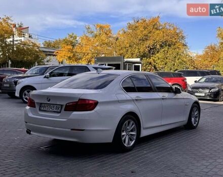 Белый БМВ 5 Серия, объемом двигателя 2 л и пробегом 148 тыс. км за 17900 $, фото 5 на Automoto.ua