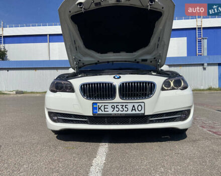 Белый БМВ 5 Серия, объемом двигателя 2 л и пробегом 158 тыс. км за 12700 $, фото 28 на Automoto.ua