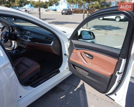Белый БМВ 5 Серия, объемом двигателя 2 л и пробегом 270 тыс. км за 17700 $, фото 11 на Automoto.ua