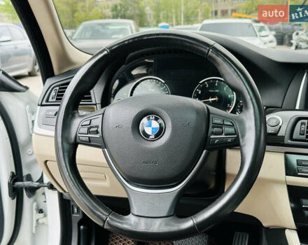 Белый БМВ 5 Серия, объемом двигателя 2 л и пробегом 161 тыс. км за 17000 $, фото 19 на Automoto.ua