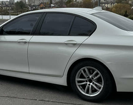 Белый БМВ 5 Серия, объемом двигателя 2 л и пробегом 157 тыс. км за 16700 $, фото 9 на Automoto.ua