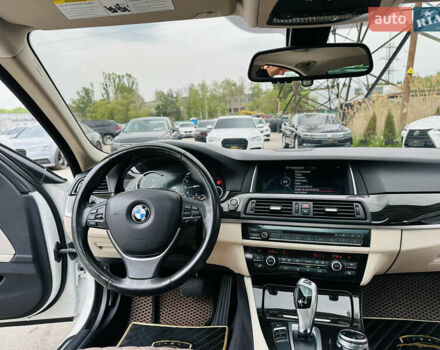 Белый БМВ 5 Серия, объемом двигателя 2 л и пробегом 161 тыс. км за 17000 $, фото 18 на Automoto.ua