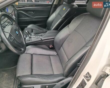 Білий БМВ 5 Серія, об'ємом двигуна 2 л та пробігом 213 тис. км за 13790 $, фото 22 на Automoto.ua