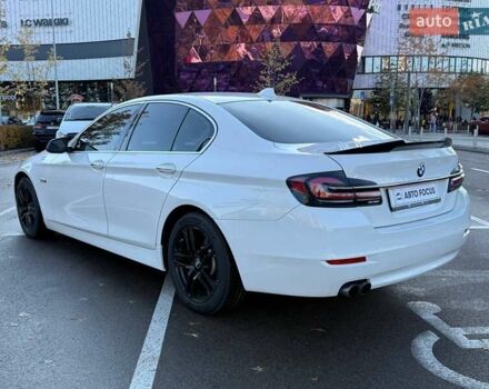 Білий БМВ 5 Серія, об'ємом двигуна 2 л та пробігом 216 тис. км за 13990 $, фото 3 на Automoto.ua