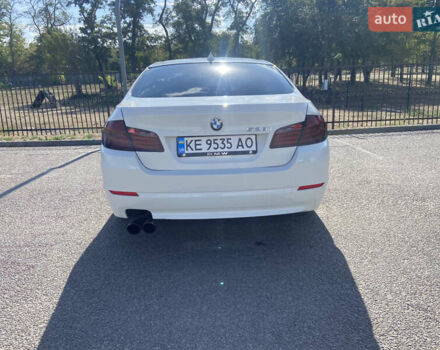 Белый БМВ 5 Серия, объемом двигателя 2 л и пробегом 158 тыс. км за 12700 $, фото 4 на Automoto.ua
