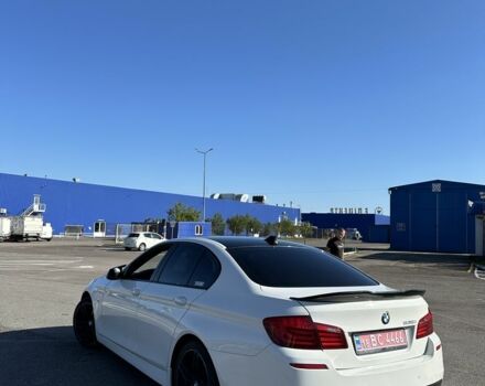 Белый БМВ 5 Серия, объемом двигателя 3 л и пробегом 202 тыс. км за 17600 $, фото 3 на Automoto.ua